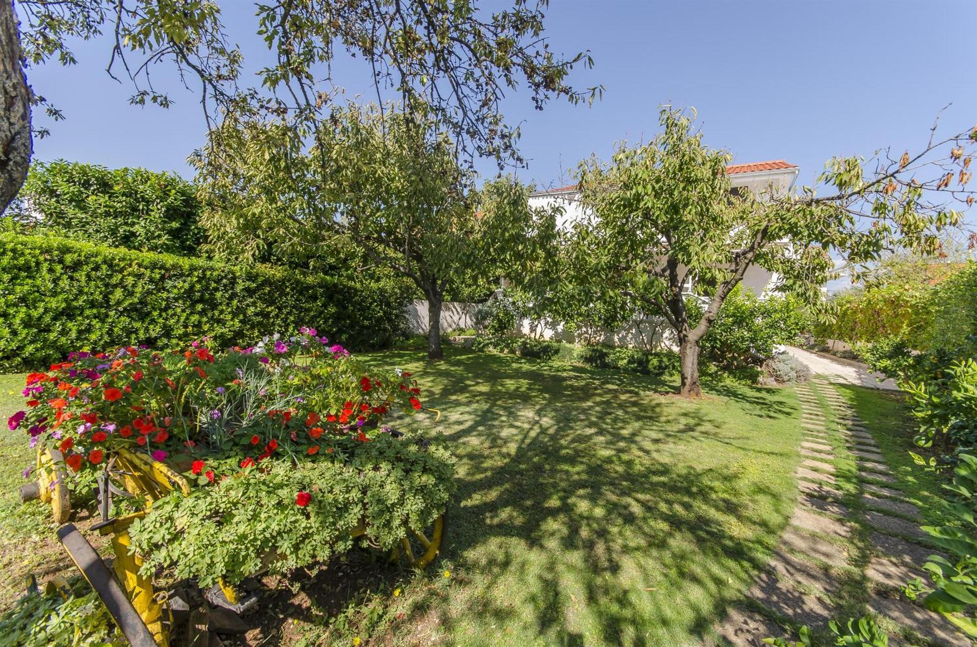 Apartment Tonkica Vodice Buitenkant foto