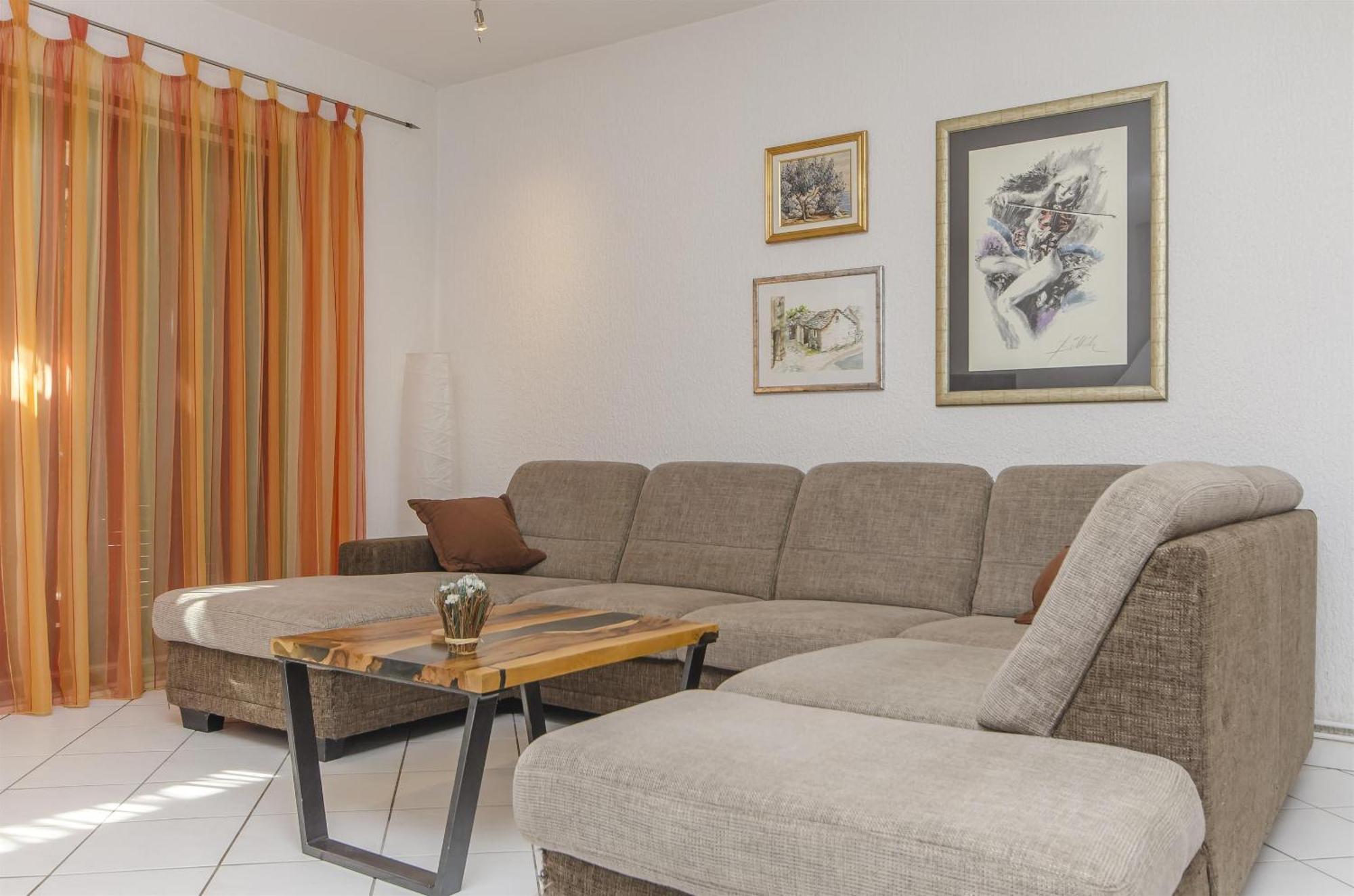 Apartment Tonkica Vodice Buitenkant foto